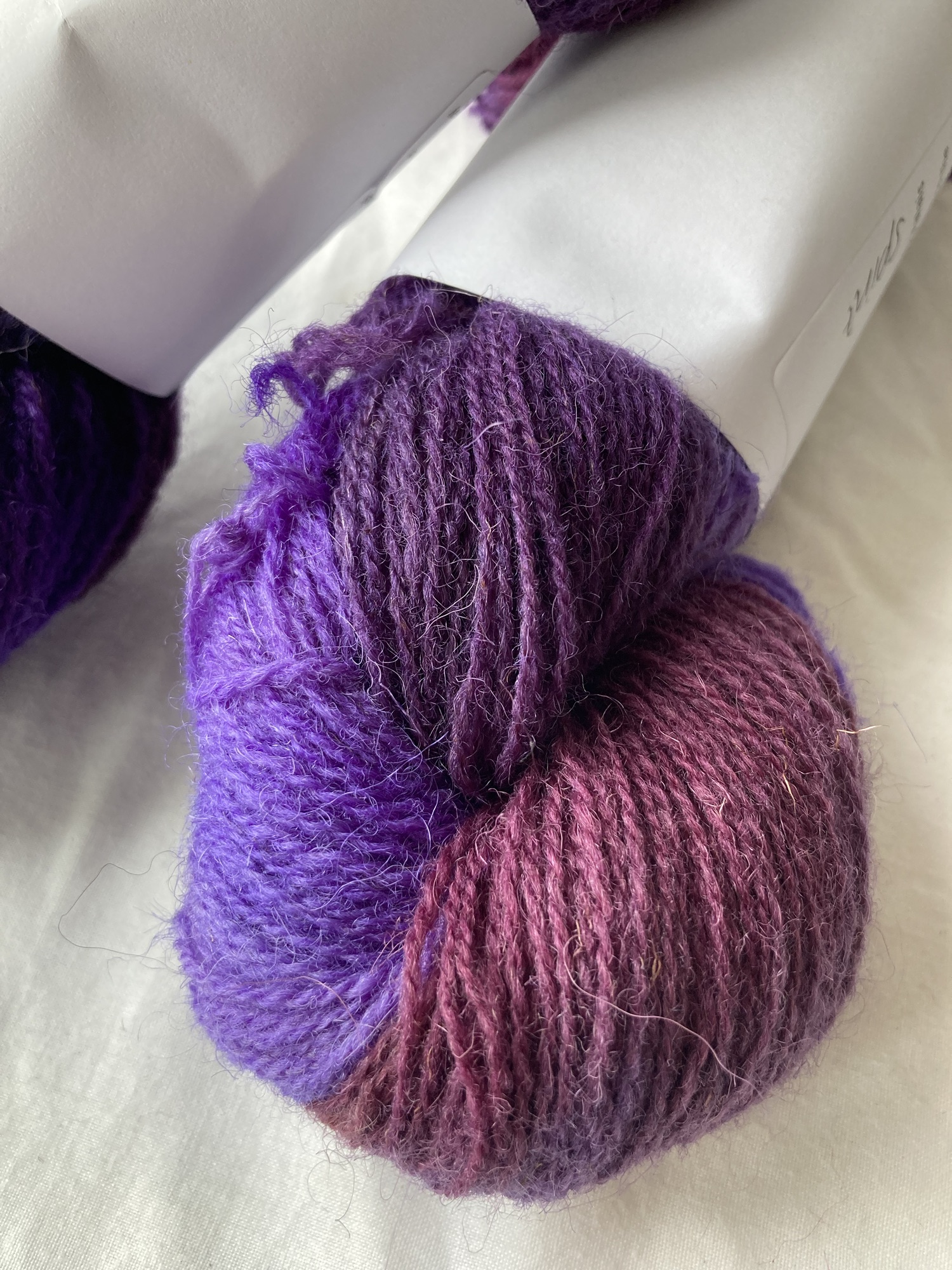 Stobi Rustic Wool Spirit Rustic Sock Weight Yarn - Traed Bach Mwdlyd